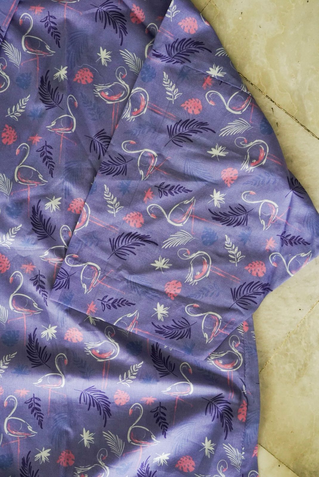 Blue base with flamingo